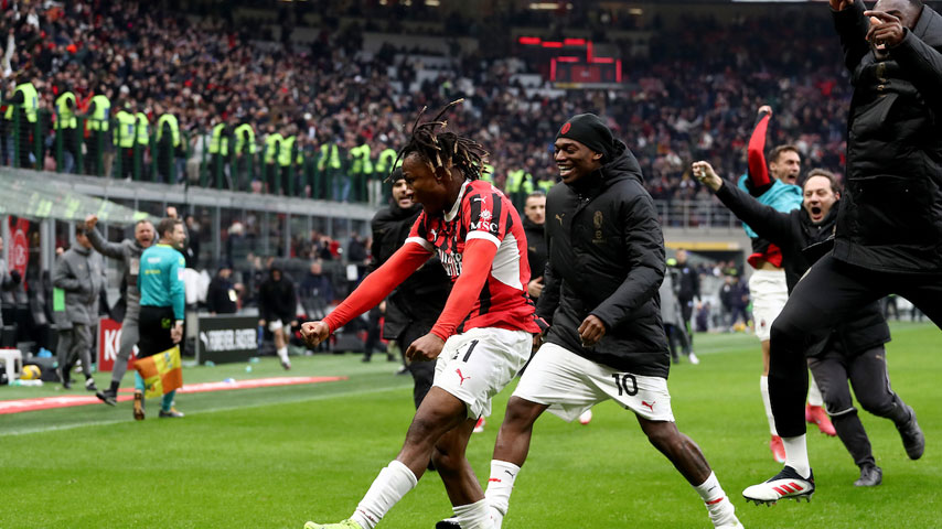 กัลโช่ ซีรีย์ อา อิตาลี : เอซี มิลาน VS ปาร์มา